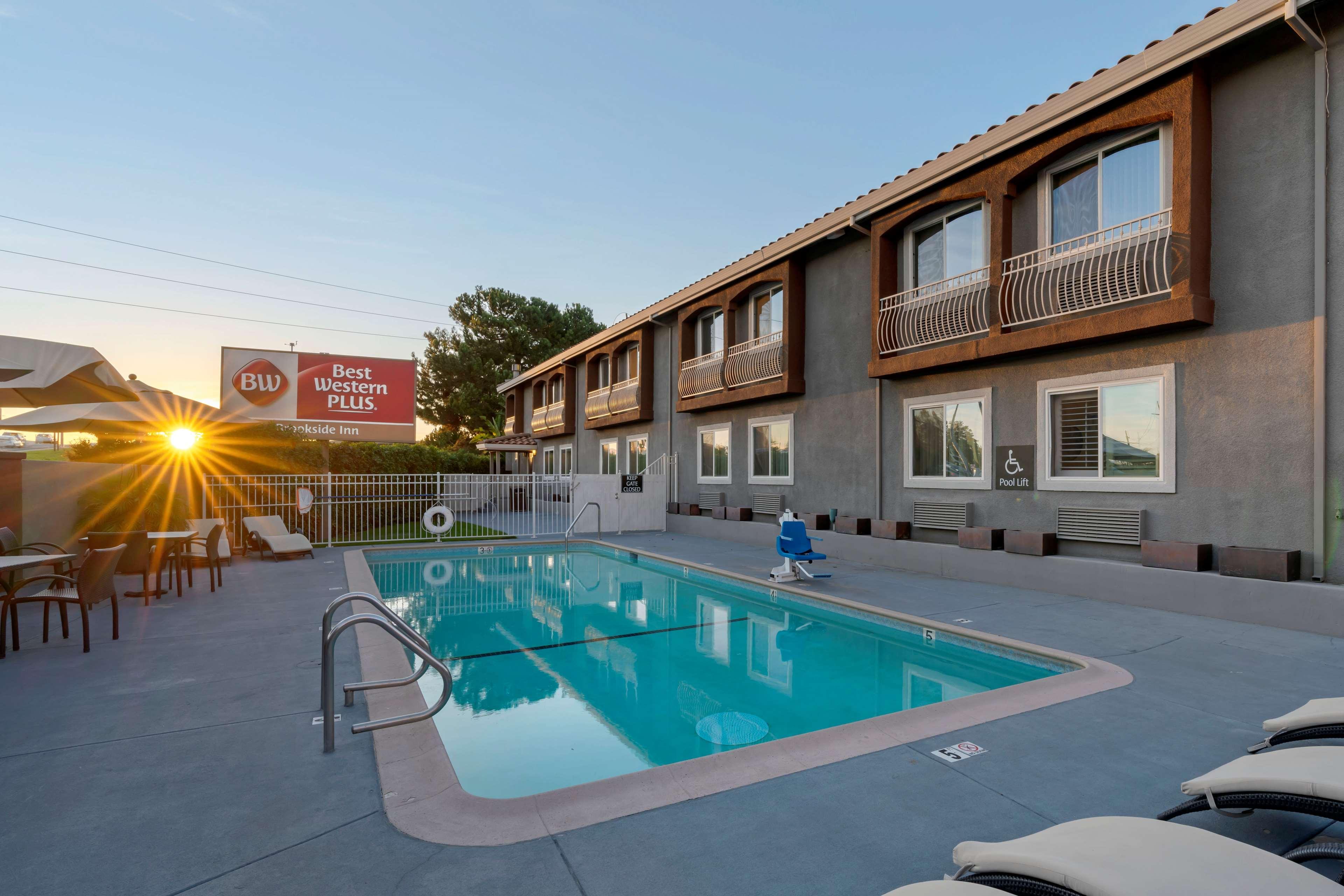 Best Western Plus Brookside Inn Milpitas Exterior photo