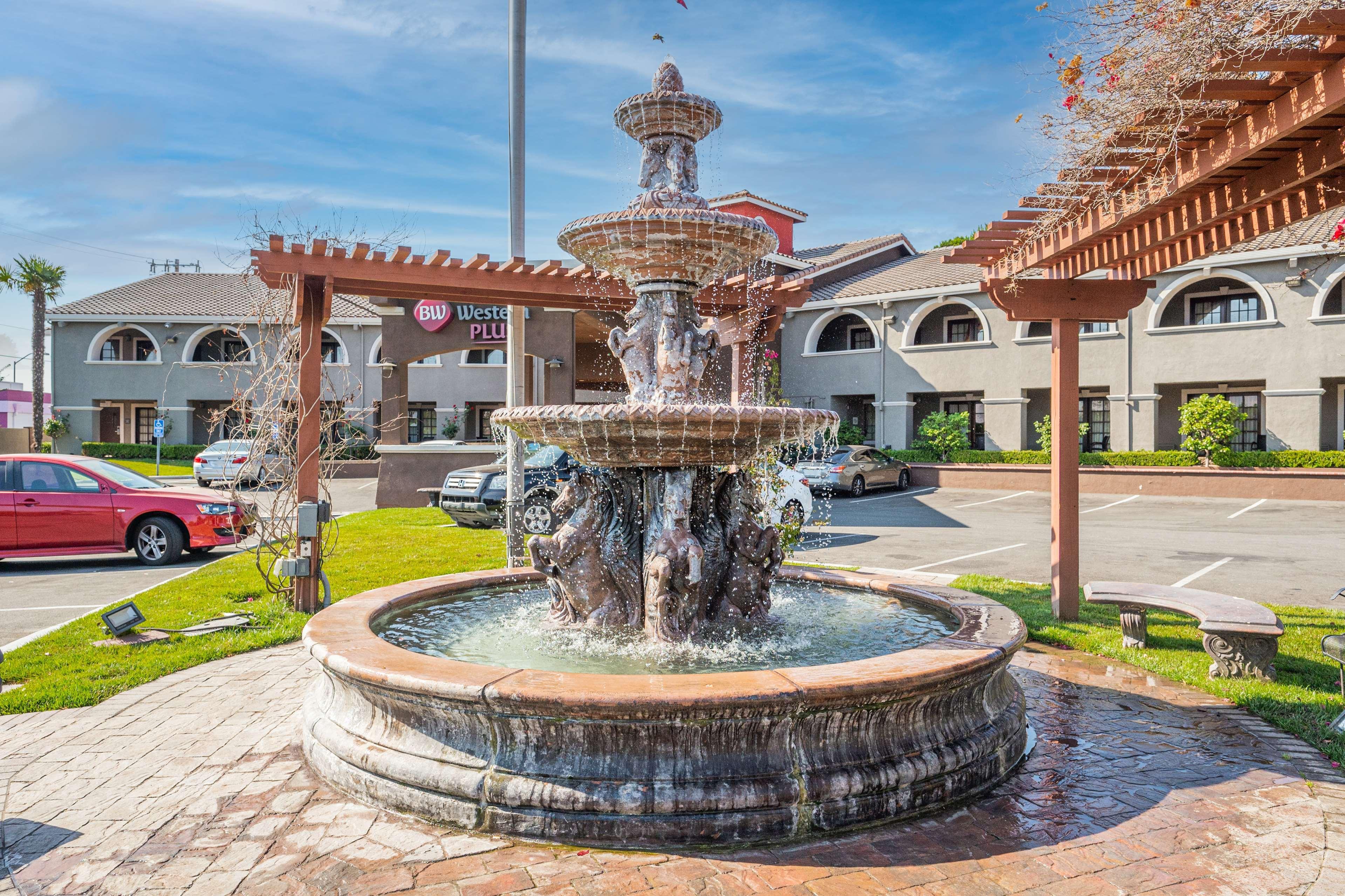 Best Western Plus Brookside Inn Milpitas Exterior photo